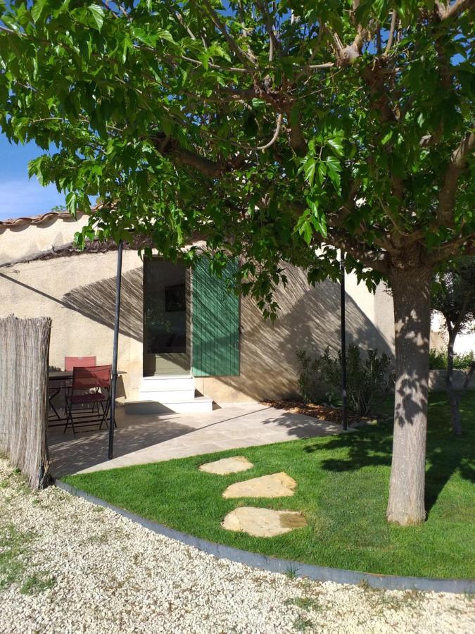 Les Cheneslierres Bed & Breakfast Lourmarin Eksteriør bilde